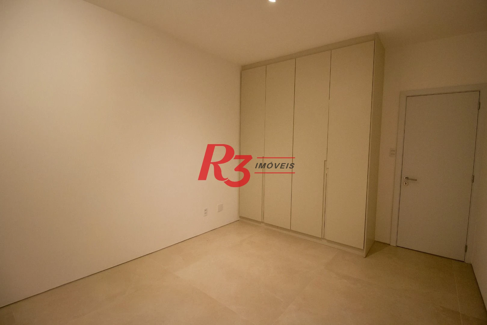 Apartamento com 4 dormitórios à venda, 250 m² por R$ 2.590.000,00 - Vila Rica - Santos/SP