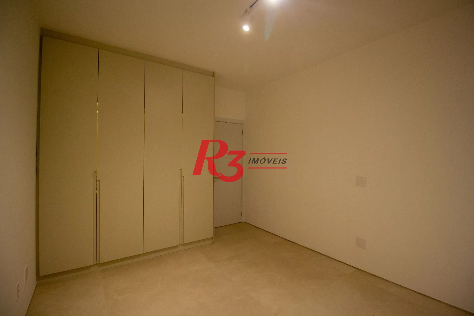 Apartamento com 4 dormitórios à venda, 250 m² por R$ 2.590.000,00 - Vila Rica - Santos/SP