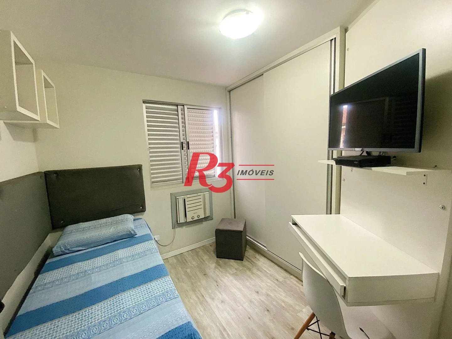 Apartamento Triplex com 3 dormitórios à venda, 185 m² por R$ 590.000,00 - Estuário - Santos/SP
