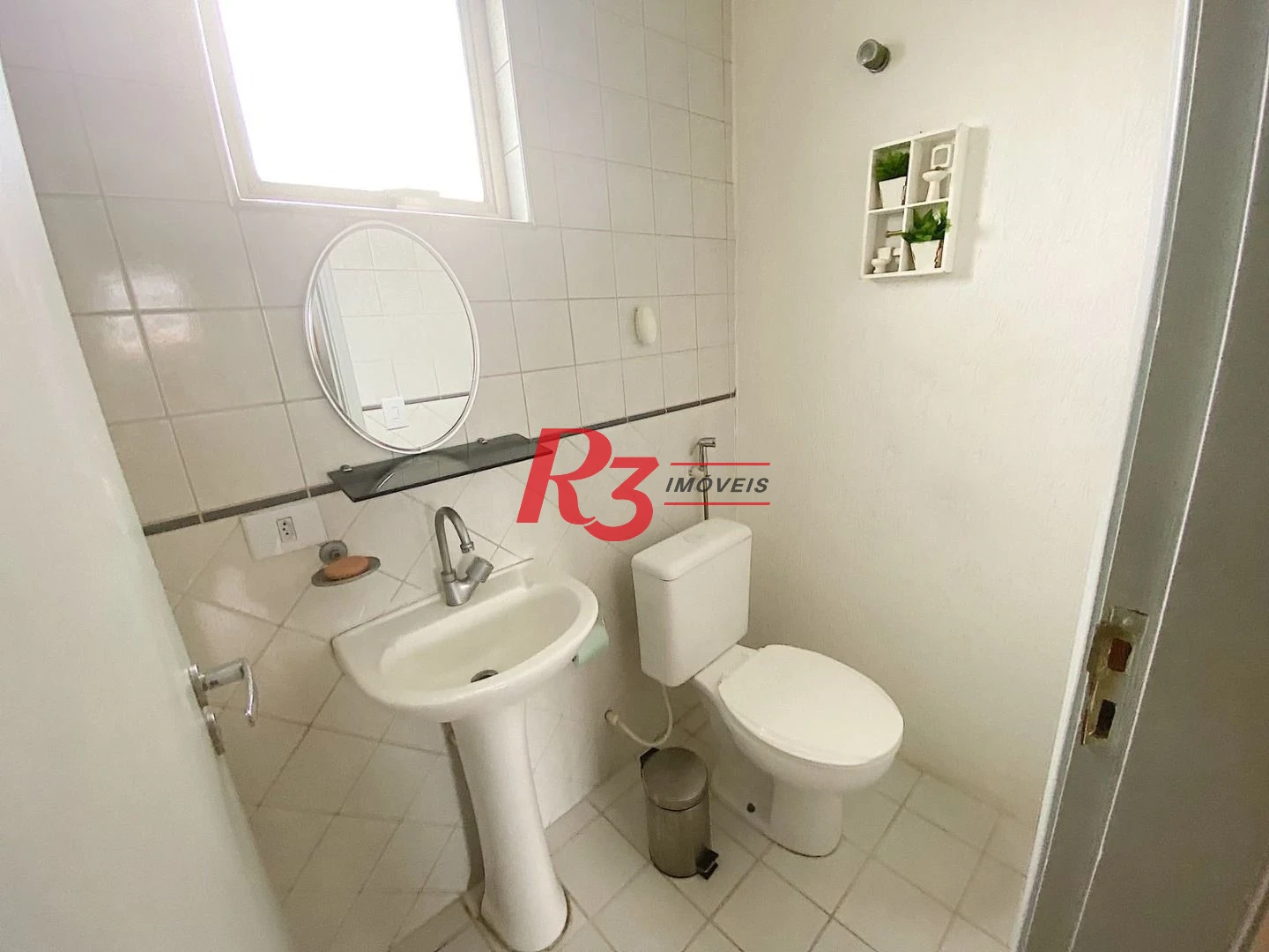 Apartamento Triplex com 3 dormitórios à venda, 185 m² por R$ 590.000,00 - Estuário - Santos/SP