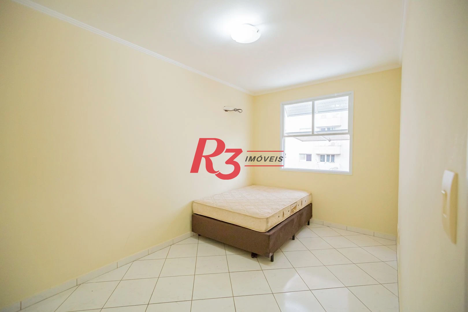 Apartamento 2 quartos, 1 suíte, dep. completa, garagem no Gonzaga