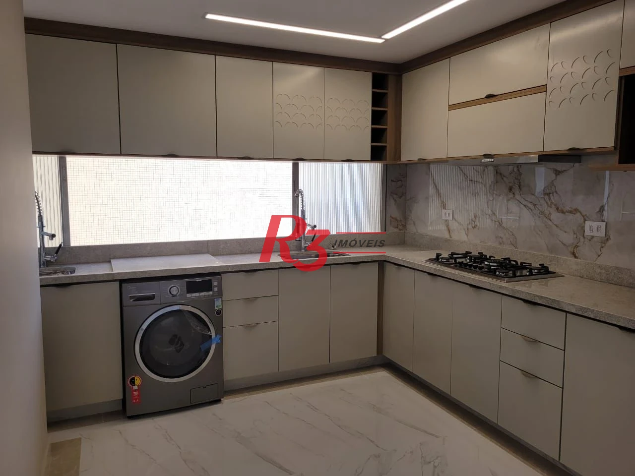Apartamento à venda, 87 m² por R$ 1.375.000,00 - Aparecida - Santos/SP