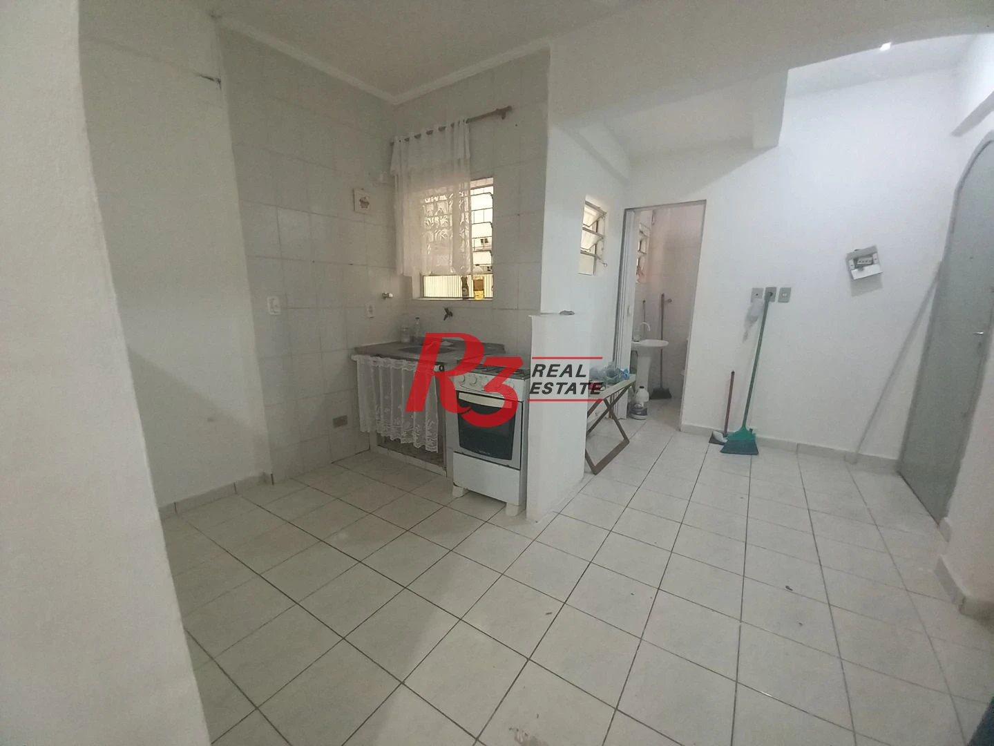 Kitnet com 1 dormitório à venda, 22 m² por R$ 230.000,00 - Centro - São Vicente/SP