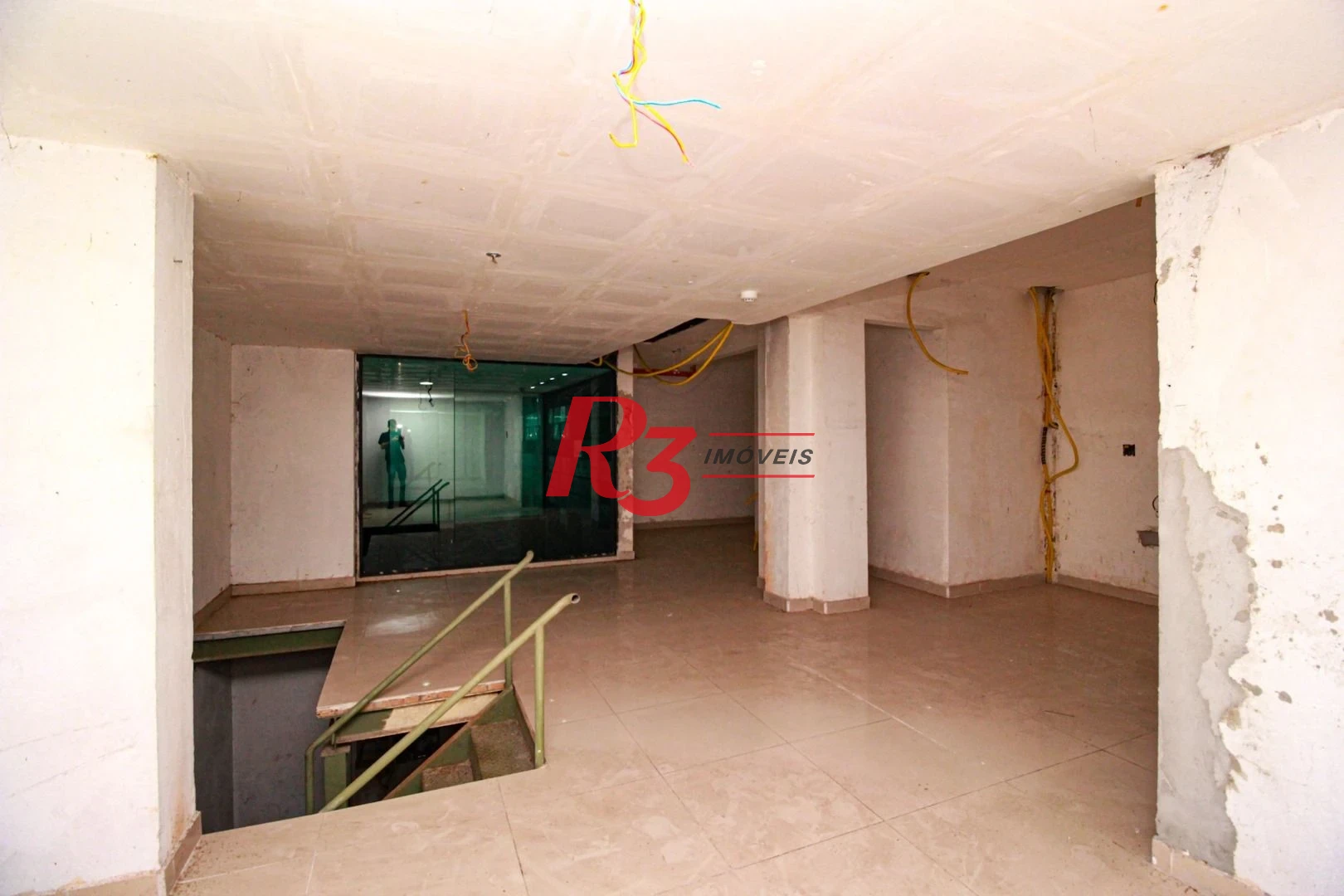 Loja para alugar, 120 m² por R$ 3.900,00/mês - Centro - Santos/SP