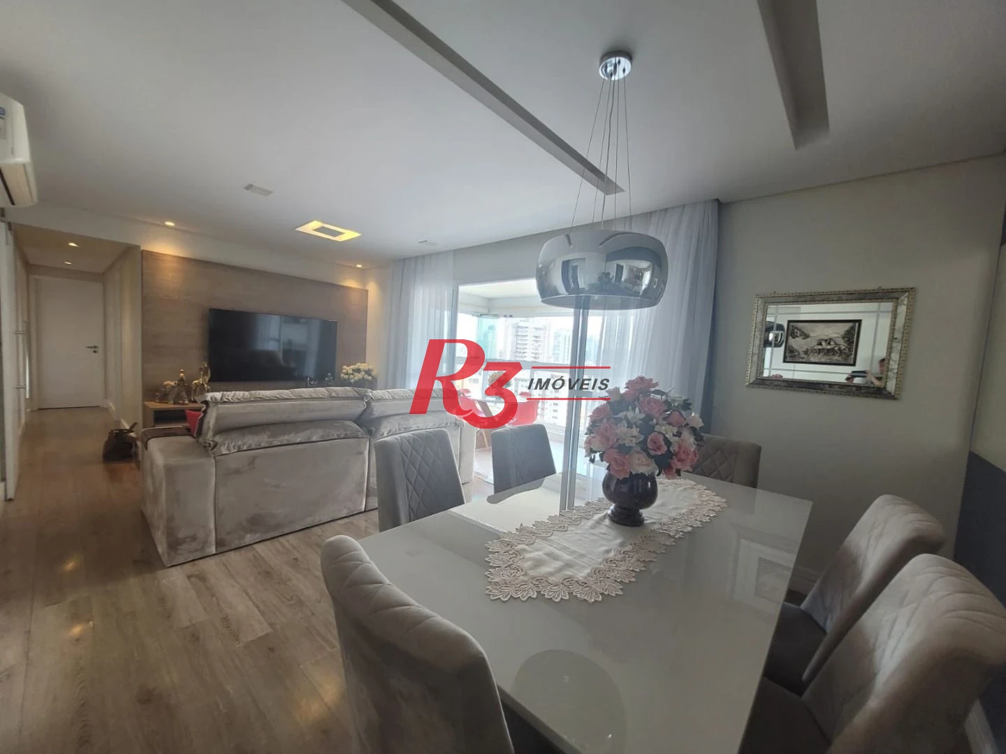 Apartamento com 3 dormitórios à venda, 111 m² por R$ 1.200.000,00 - Ponta da Praia - Santos/SP