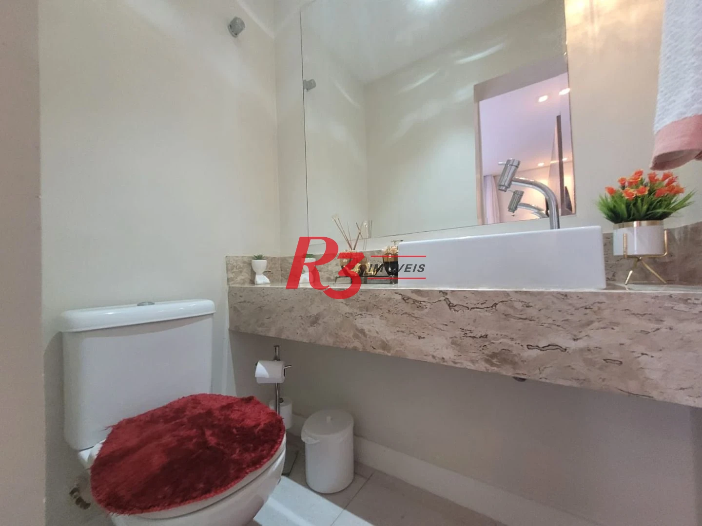 Apartamento com 3 dormitórios à venda, 111 m² por R$ 1.200.000,00 - Ponta da Praia - Santos/SP