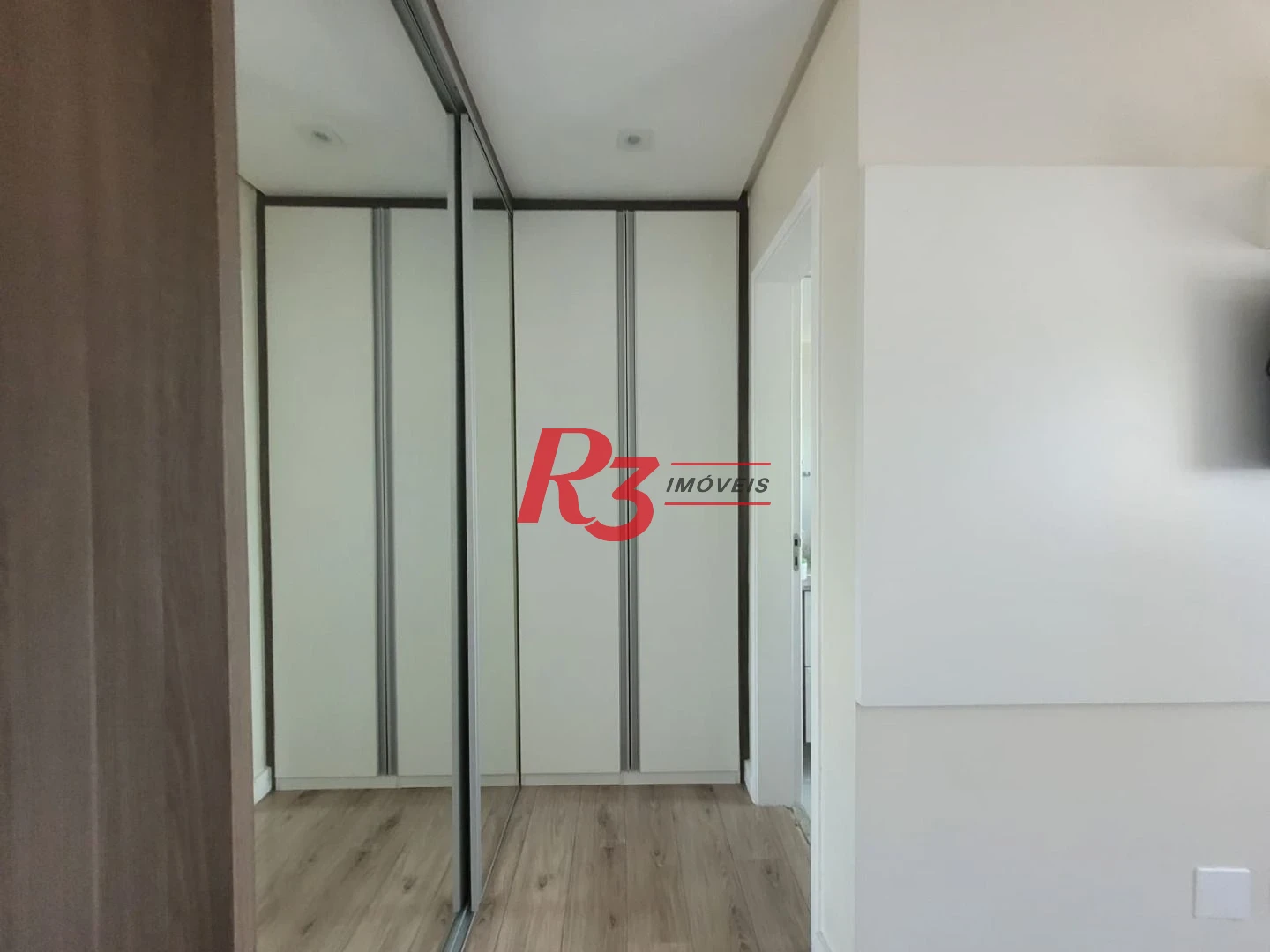 Apartamento com 3 dormitórios à venda, 111 m² por R$ 1.200.000,00 - Ponta da Praia - Santos/SP