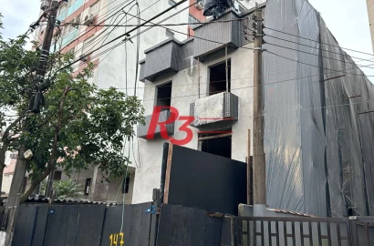 Village com 2 dormitórios à venda, 88 m² por R$ 845.000,00 - Ponta da Praia - Santos/SP