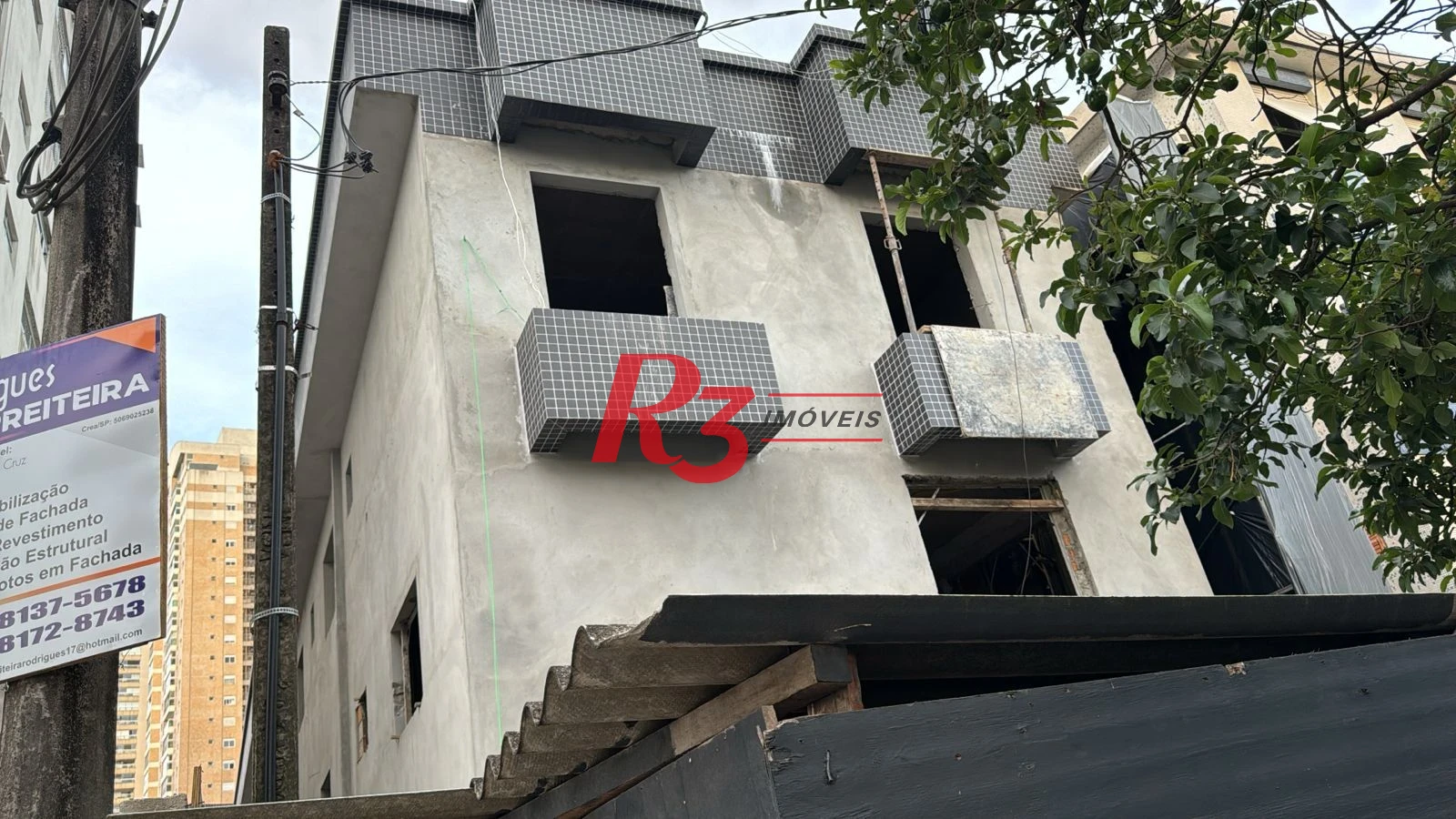Village com 2 dormitórios à venda, 88 m² por R$ 845.000,00 - Ponta da Praia - Santos/SP