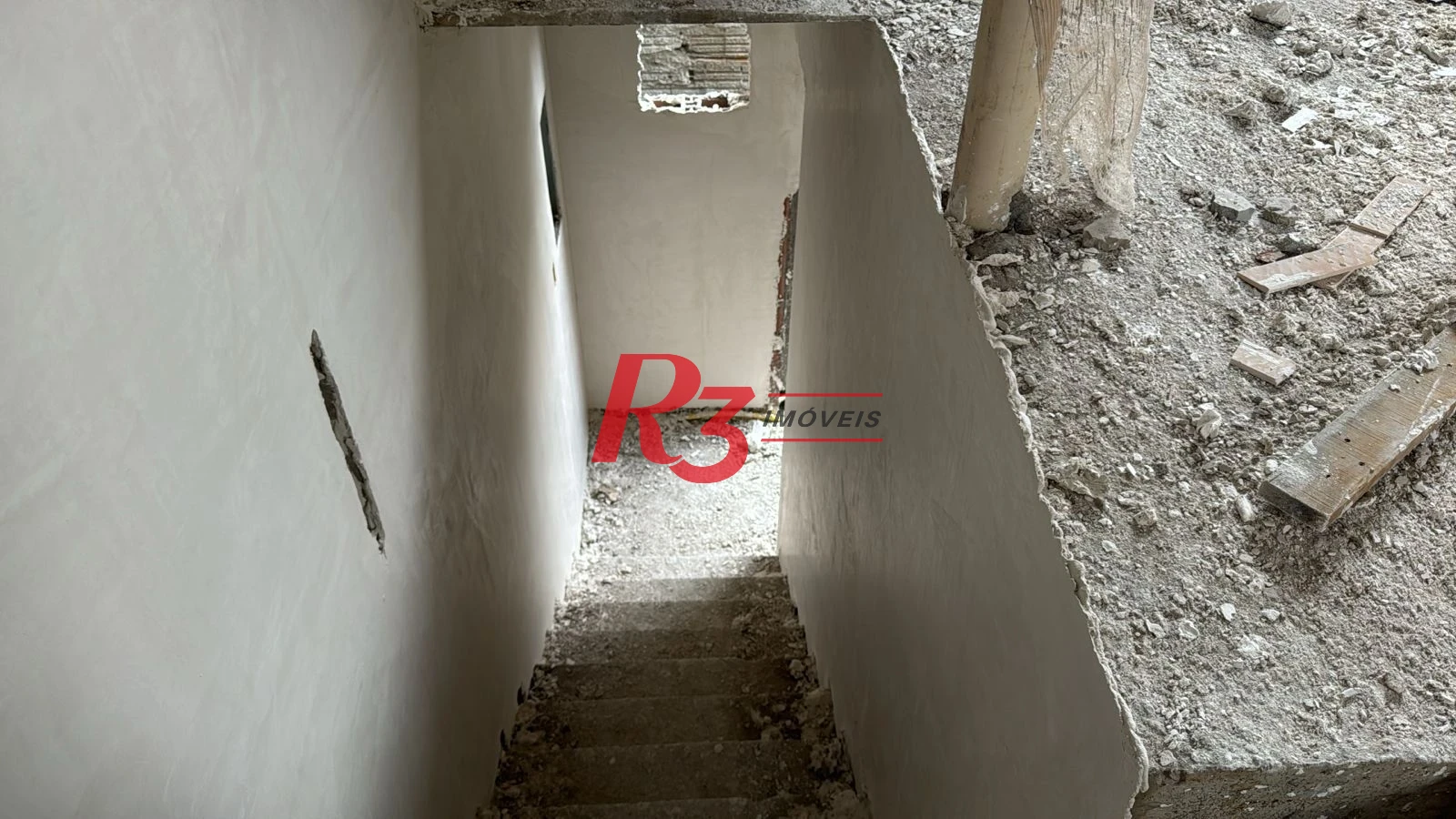 Village com 2 dormitórios à venda, 88 m² por R$ 845.000,00 - Ponta da Praia - Santos/SP