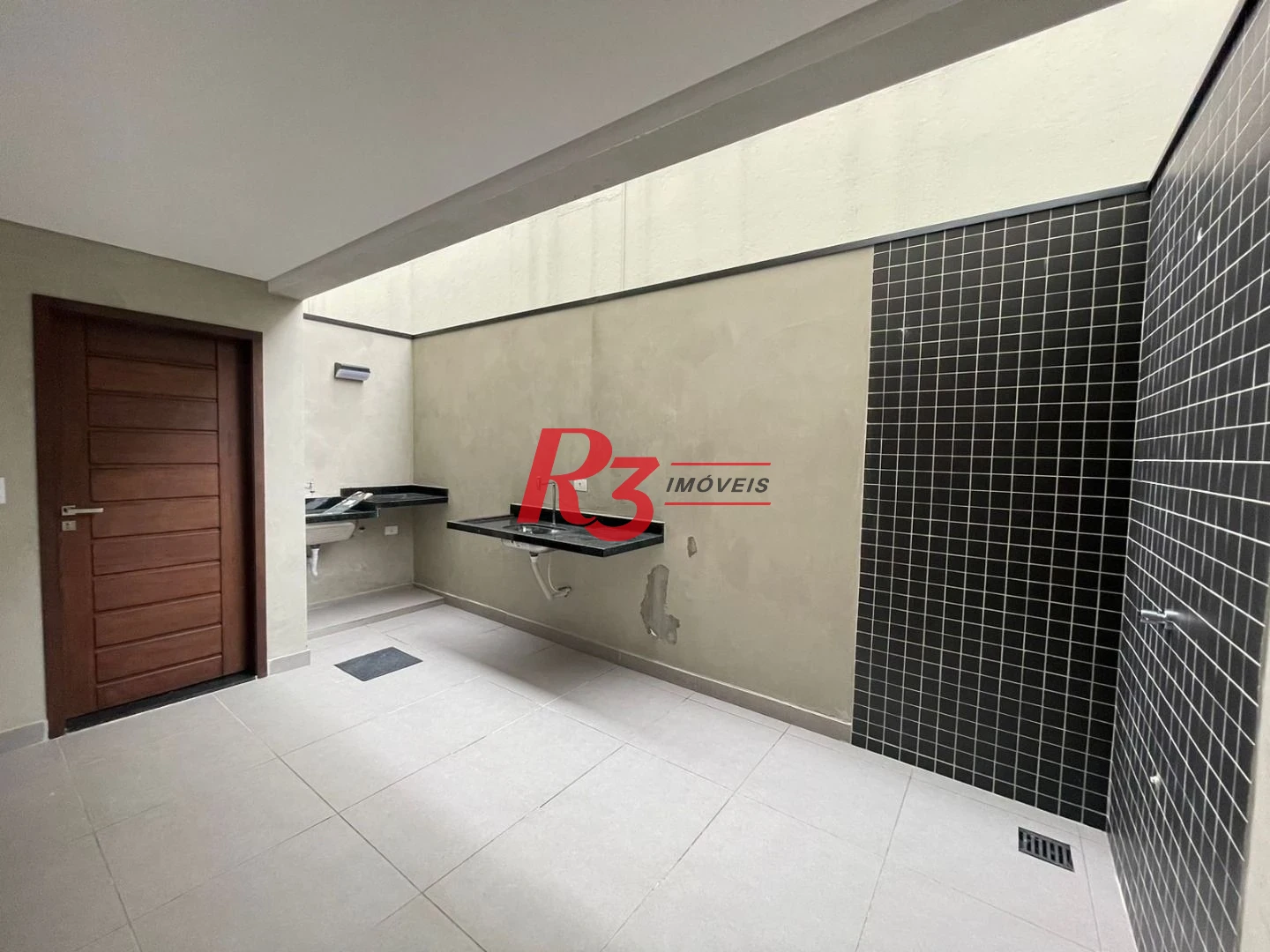 Village à venda, 88 m² por R$ 820.000,00 - Ponta da Praia - Santos/SP