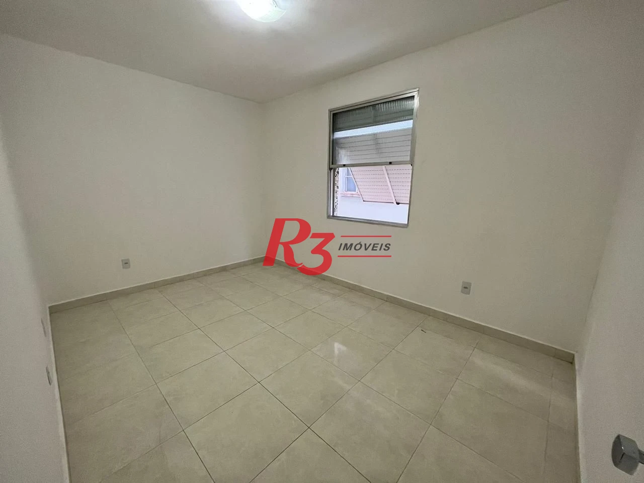 Apartamento com 2 dormitórios à venda, 93 m² por R$ 420.000,00 - Marapé - Santos/SP