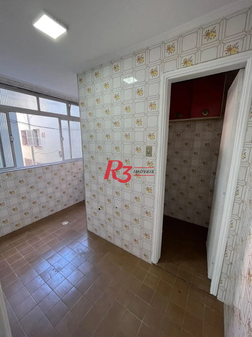 Apartamento com 2 dormitórios à venda, 93 m² por R$ 420.000,00 - Marapé - Santos/SP
