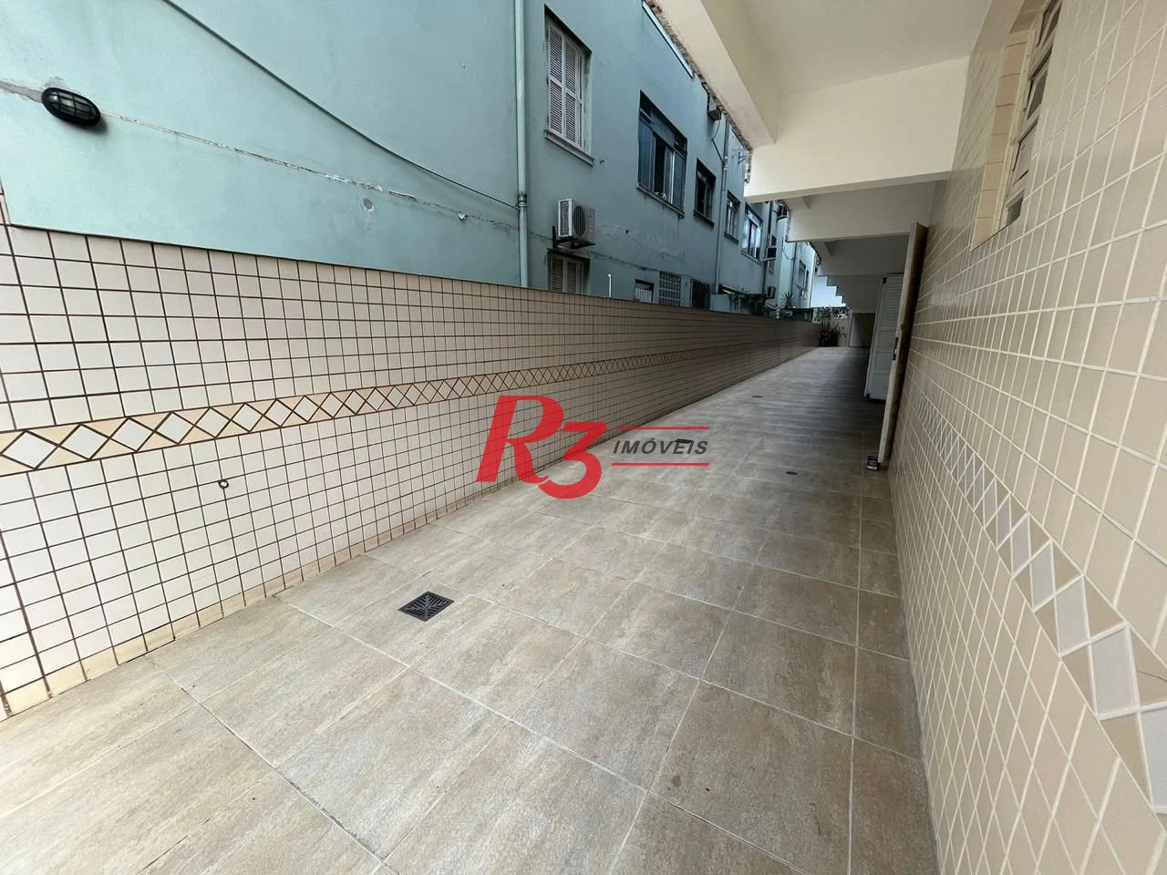 Apartamento com 2 dormitórios à venda, 93 m² por R$ 420.000,00 - Marapé - Santos/SP
