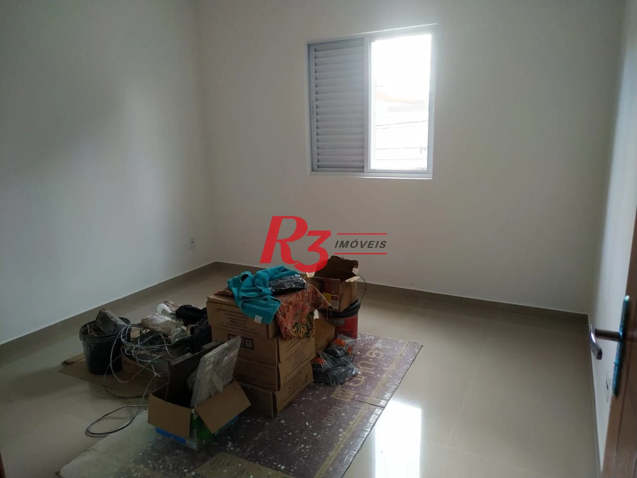 Sobrado com 3 dormitórios à venda, 1752 m² por R$ 1.250.000,01 - Boqueirão - Santos/SP