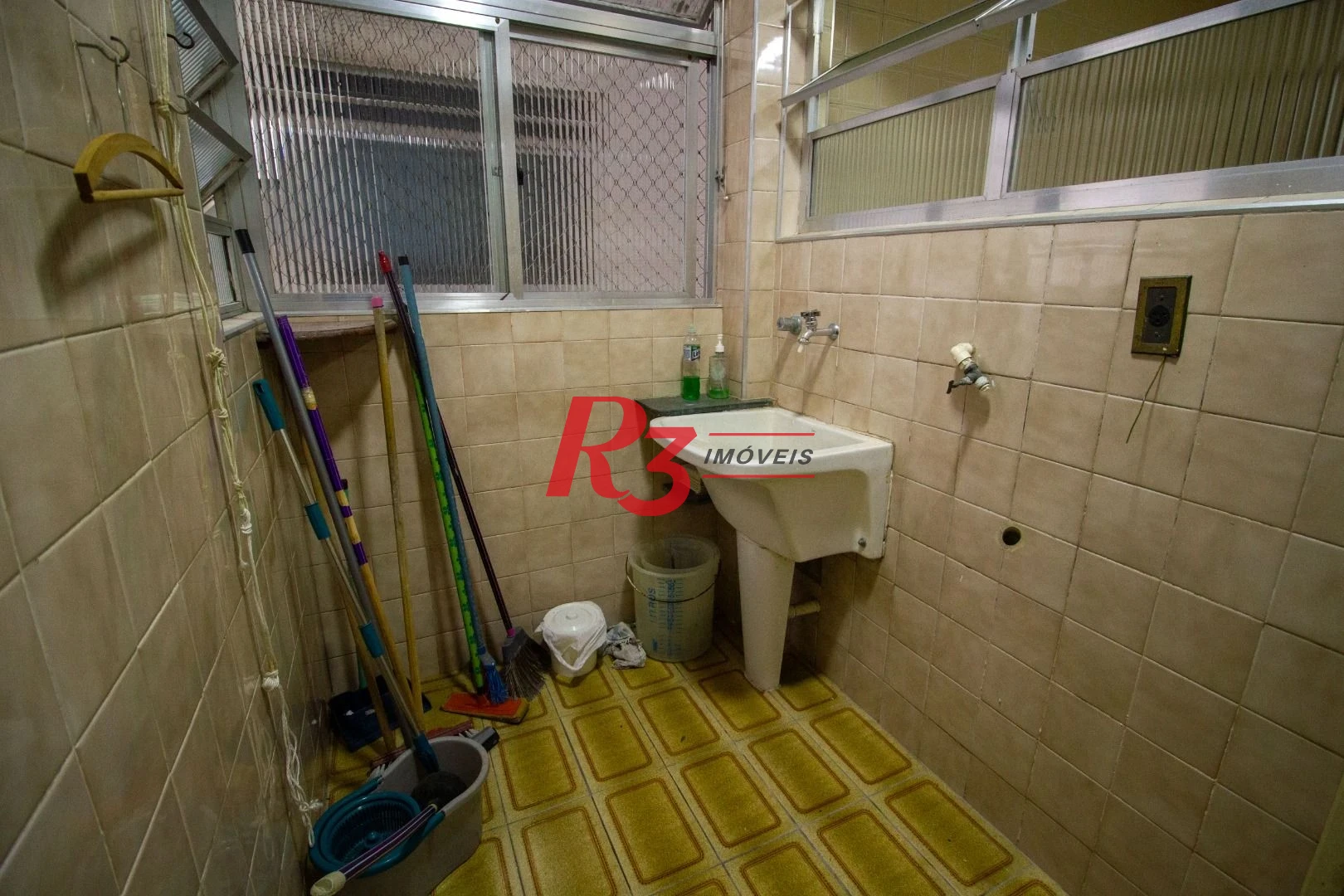 Apartamento com 2 quartos à venda, 91 m² por R$ 470.000 - Marapé - Santos/SP