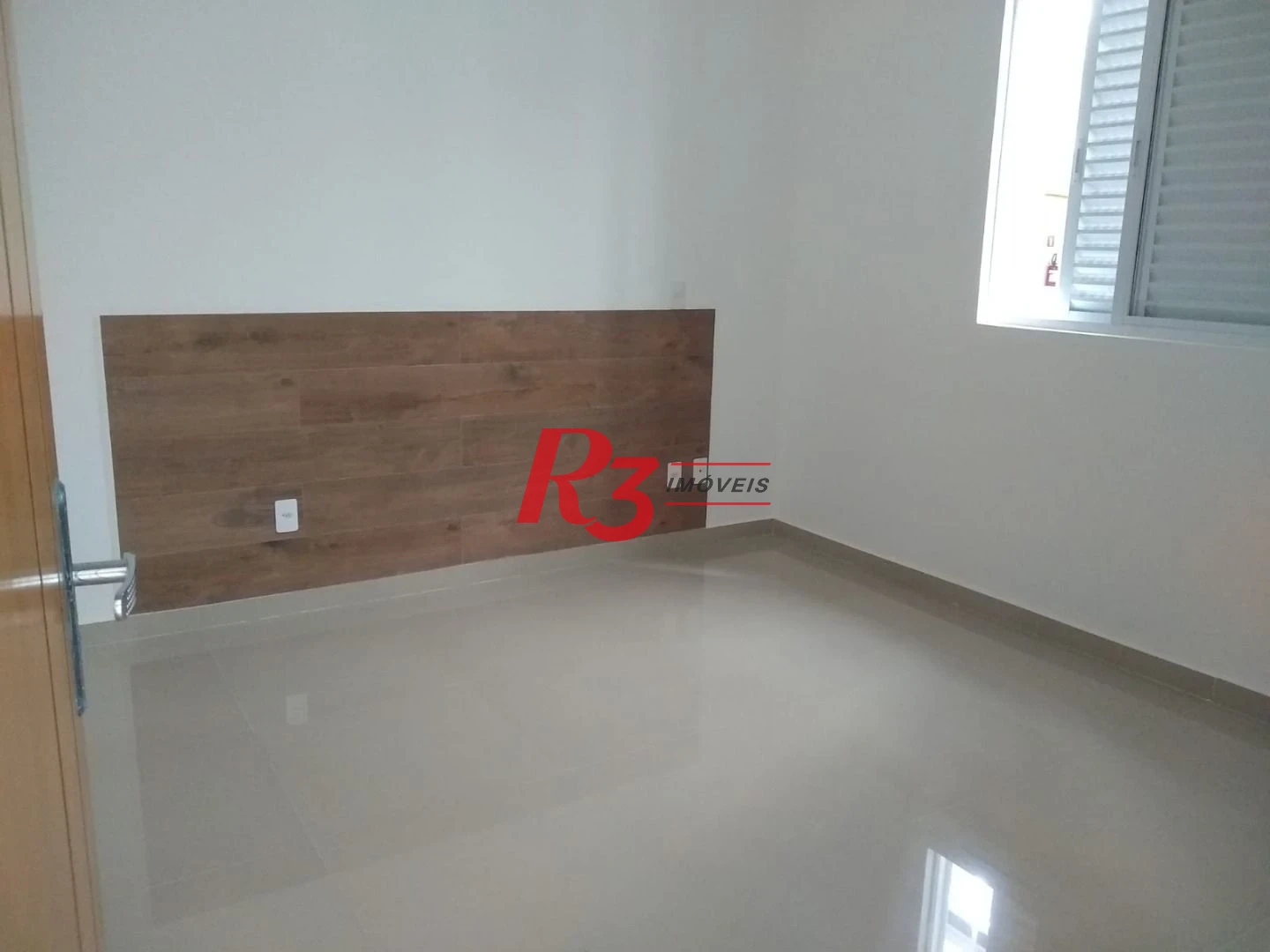 Sobrado à venda, 100 m² por R$ 1.050.000,00 - Embaré - Santos/SP