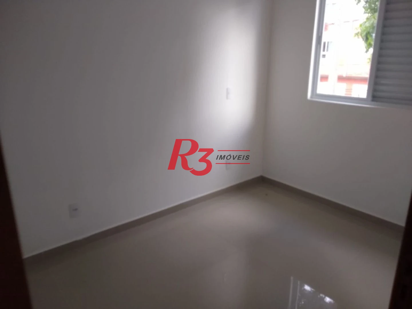 Sobrado à venda, 100 m² por R$ 1.050.000,00 - Embaré - Santos/SP