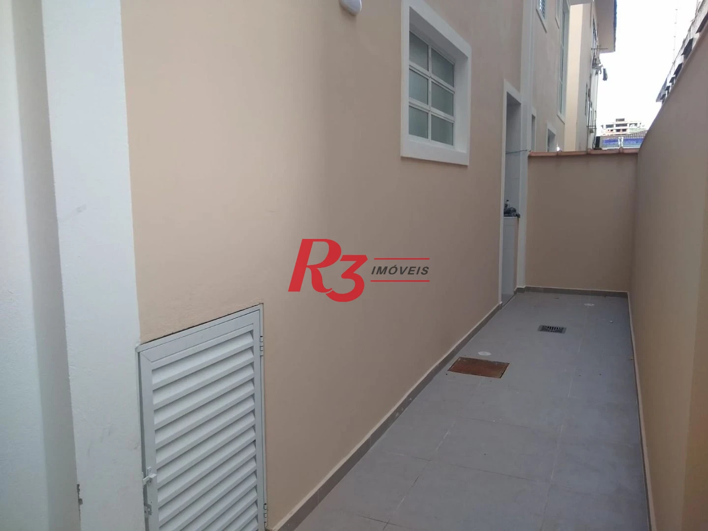 Sobrado à venda, 100 m² por R$ 1.050.000,00 - Embaré - Santos/SP