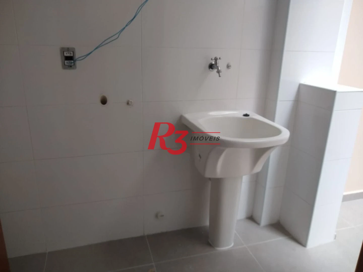 Sobrado à venda, 100 m² por R$ 1.050.000,00 - Embaré - Santos/SP