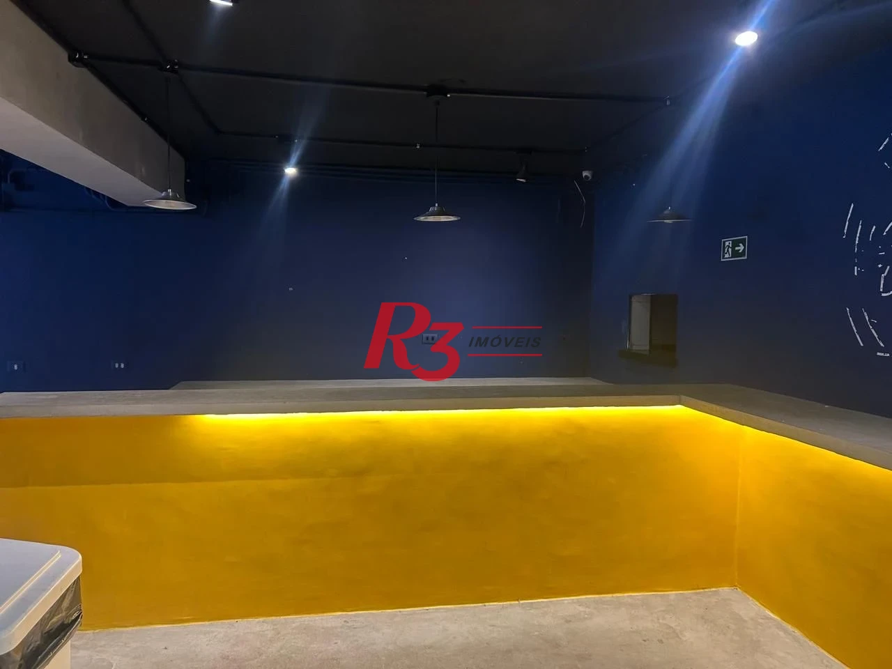 Sobrado para alugar, 400 m² por R$ 15.000,00/mês - Boqueirão - Santos/SP