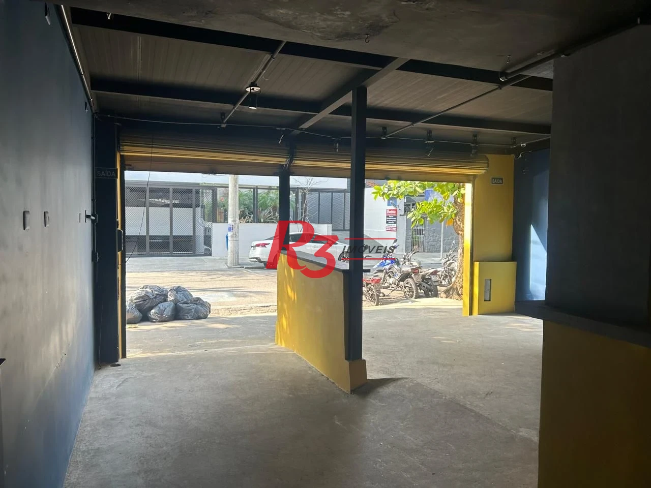 Sobrado para alugar, 400 m² por R$ 15.000,00/mês - Boqueirão - Santos/SP