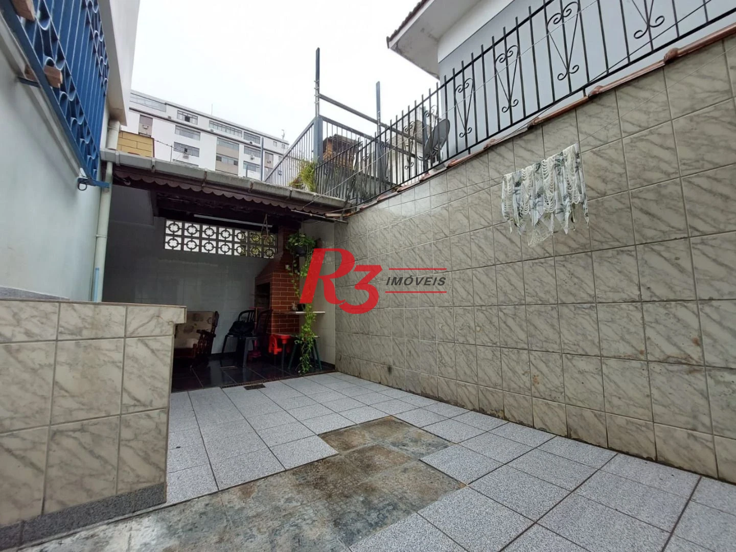 Excelente sobrado com 3 dormitórios à venda, 149 m² por R$ 1.500.000 - Ponta da Praia - Santos/SP