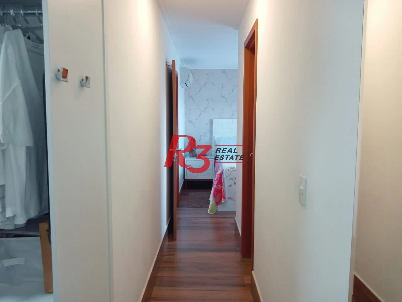 Apartamento com 3 dormitórios à venda, 100 m² por R$ 2.150.000,00 - Pompéia - Santos/SP