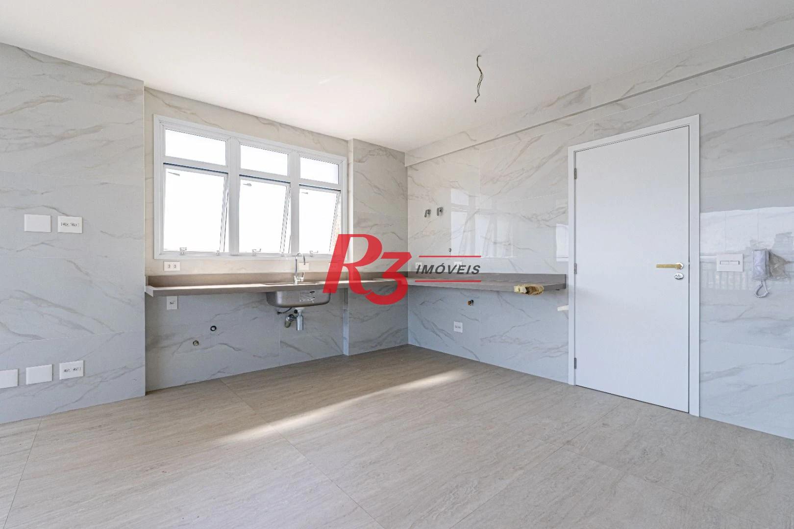 Apartamento com 4 dormitórios à venda, 295 m² por R$ 7.600.000,00 - Ponta da Praia - Santos/SP
