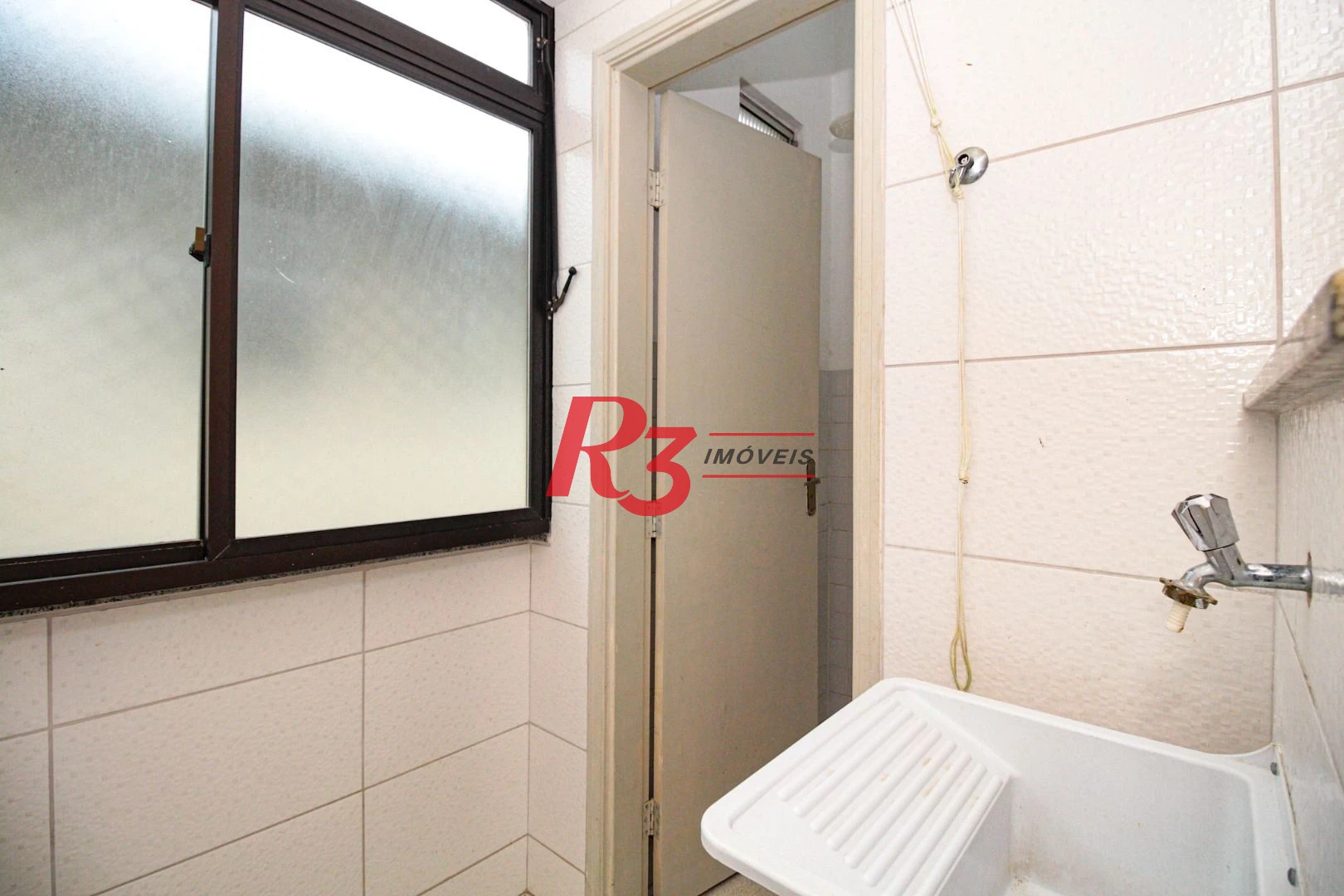 Apartamento à venda, 72 m² por R$ 430.000,00 - Vila Matias - Santos/SP