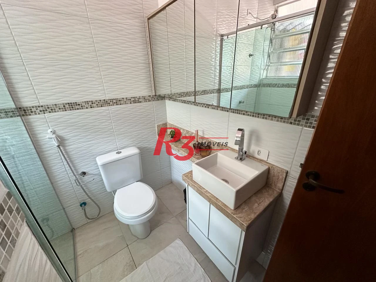 Apartamento com 3 dormitórios à venda, 77 m² por R$ 450.000,00 - Vila Belmiro - Santos/SP