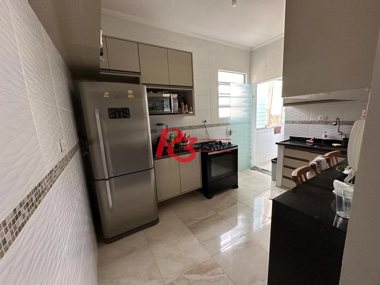 Apartamento com 3 dormitórios à venda, 77 m² por R$ 450.000,00 - Vila Belmiro - Santos/SP