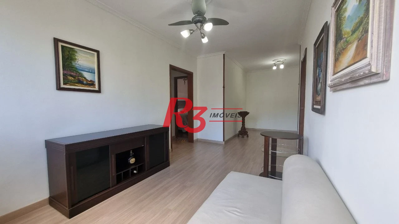 Excelente imóvel com garagem fechada
