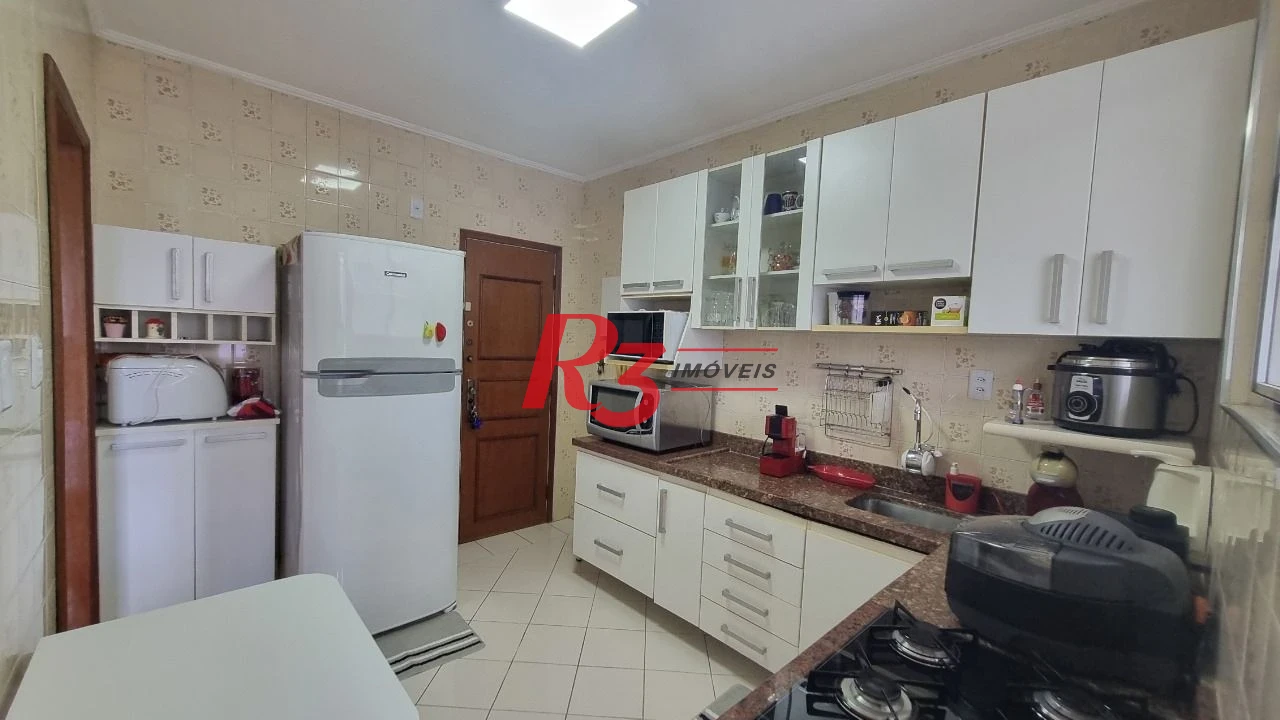 Excelente imóvel com garagem fechada
