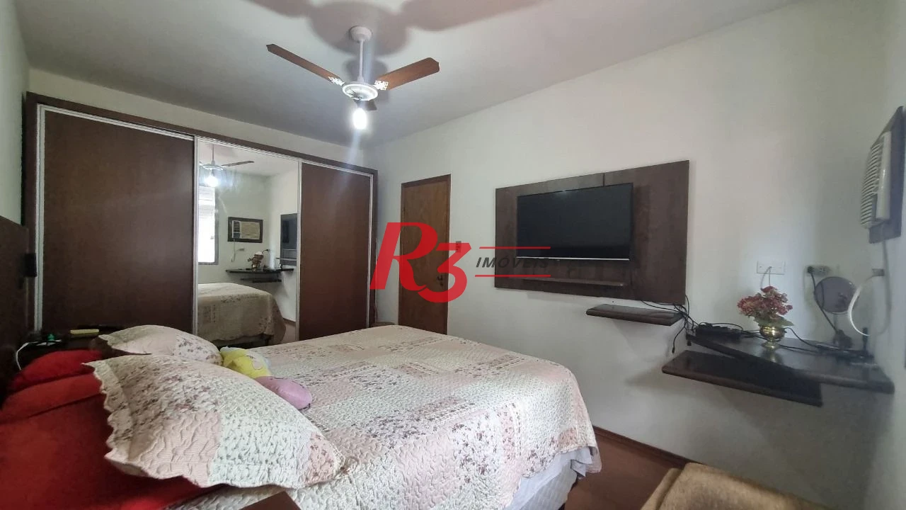 Excelente imóvel com garagem fechada