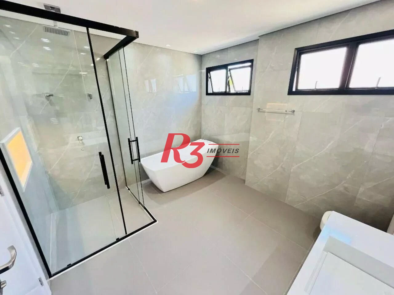 Casa à venda, 800 m² por R$ 12.500.000,00 - Balneário Praia do Pernambuco - Guarujá/SP