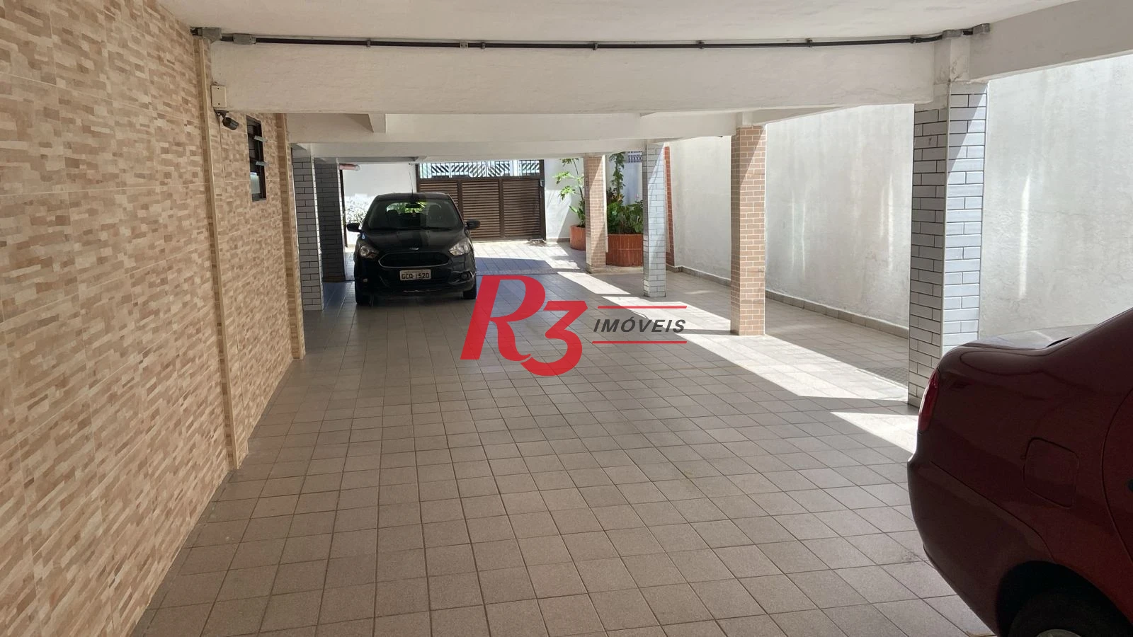 Apartamento com 2 dormitórios à venda, 90 m² por R$ 380.000,00 - Jardim Independência - São Vicente/SP
