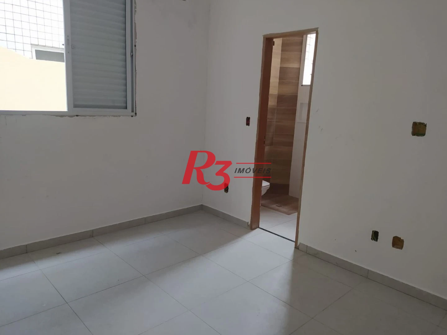 Casa com 3 dormitórios à venda, 95 m² por R$ 1.230.000,00 - Campo Grande - Santos/SP