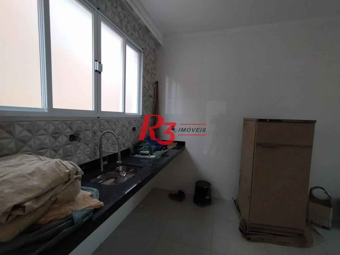 Casa com 3 dormitórios à venda, 95 m² por R$ 1.230.000,00 - Campo Grande - Santos/SP