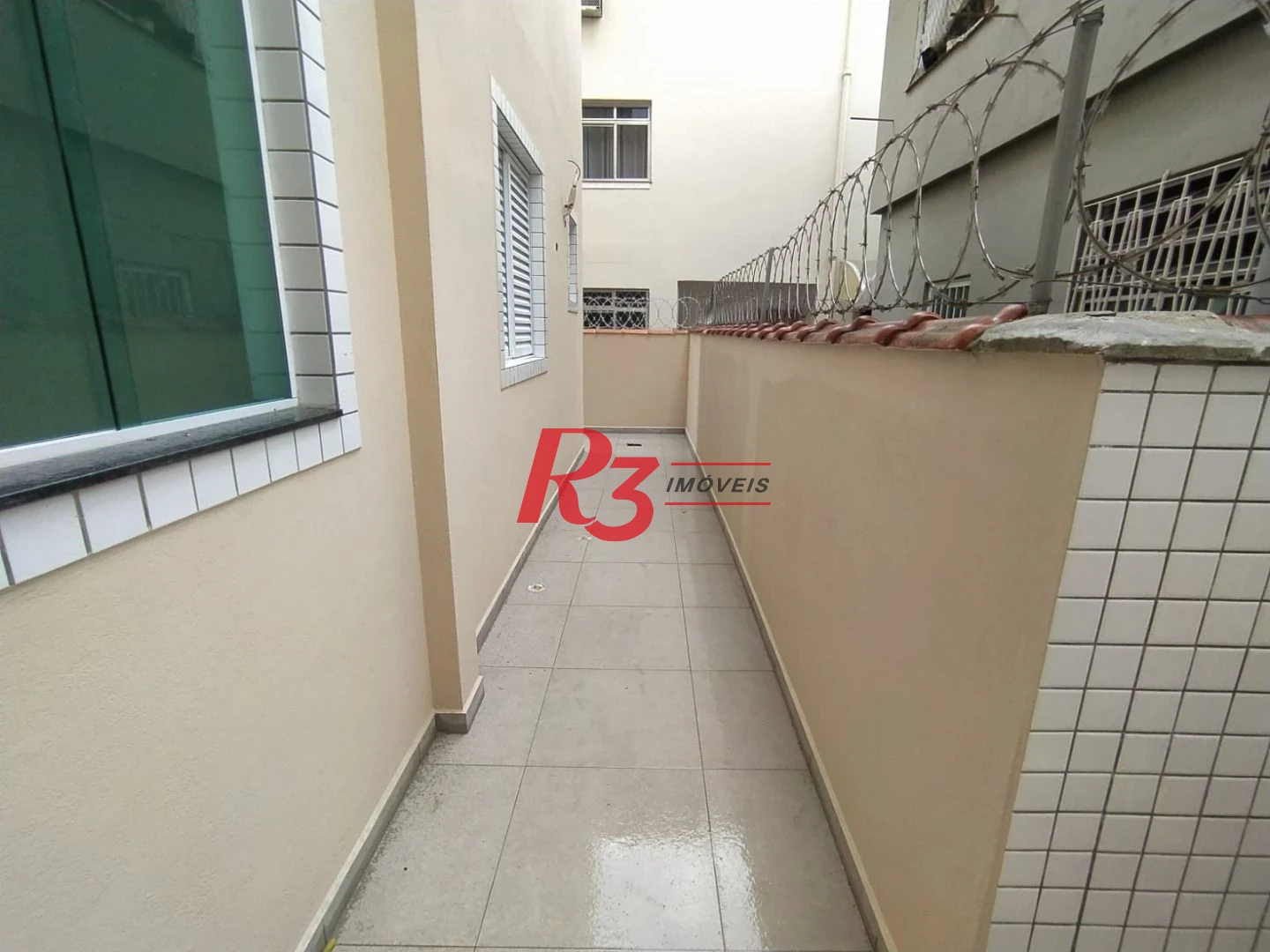 Casa com 3 dormitórios à venda, 95 m² por R$ 1.230.000,00 - Campo Grande - Santos/SP