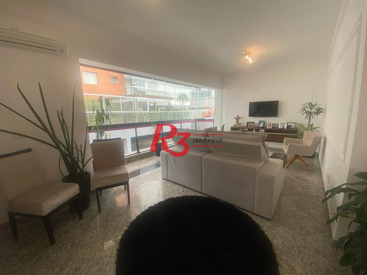 Apartamento com 2 dormitórios à venda, 140 m² por R$ 1.100.000,00 - Embaré - Santos/SP