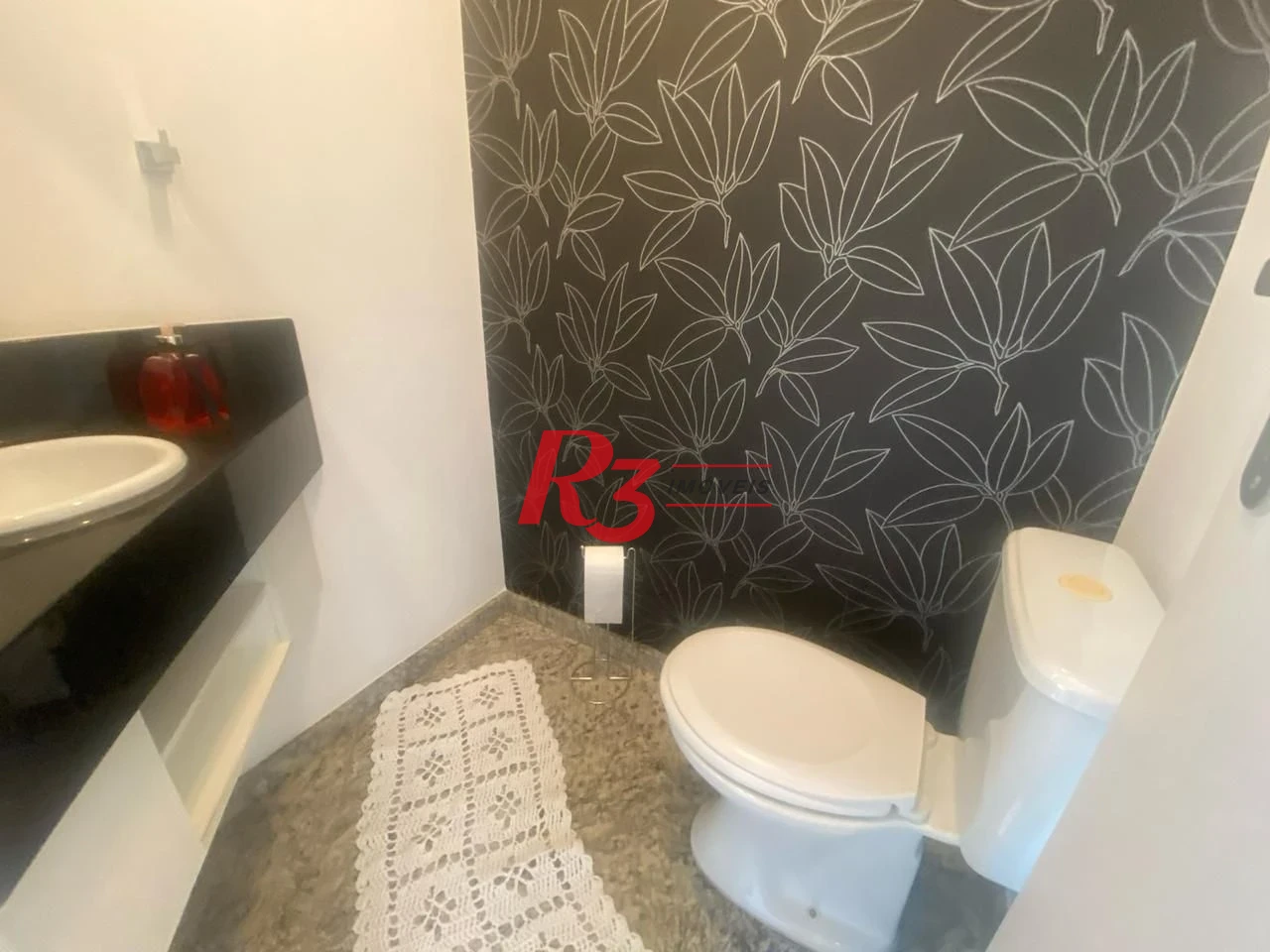 Apartamento com 2 dormitórios à venda, 140 m² por R$ 1.100.000,00 - Embaré - Santos/SP