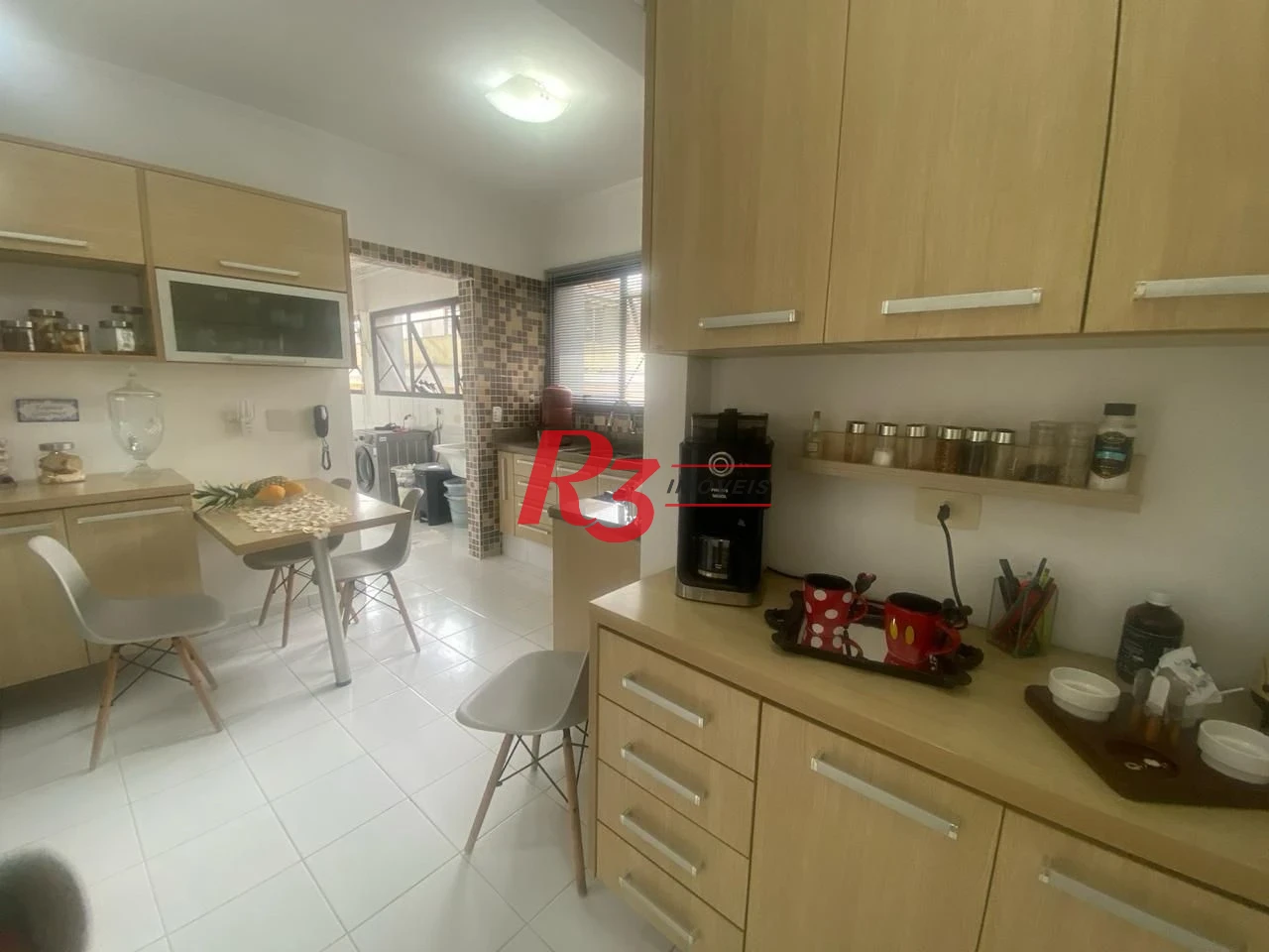 Apartamento com 2 dormitórios à venda, 140 m² por R$ 1.100.000,00 - Embaré - Santos/SP
