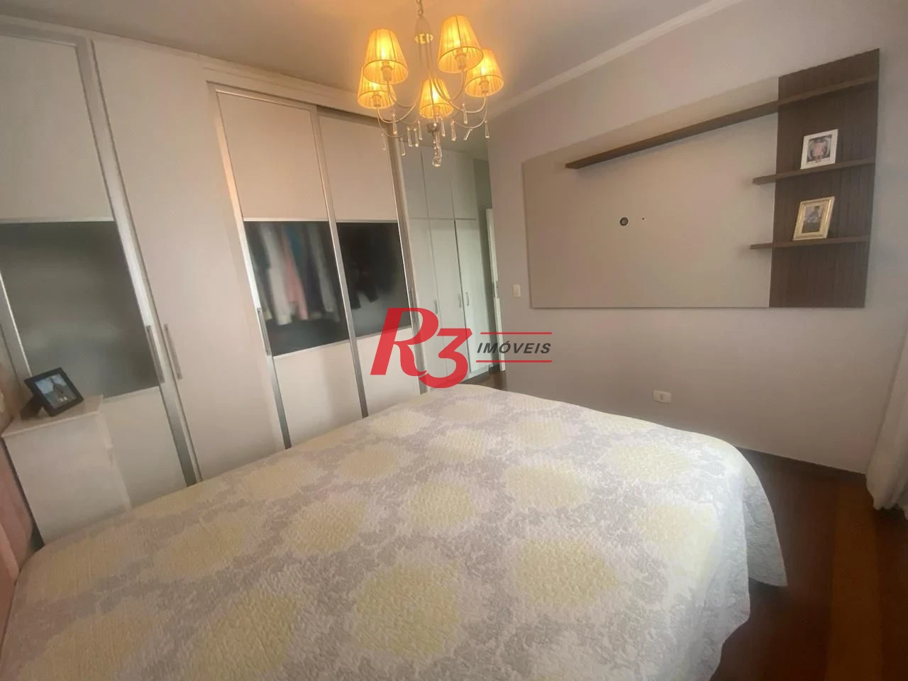 Apartamento com 2 dormitórios à venda, 140 m² por R$ 1.100.000,00 - Embaré - Santos/SP