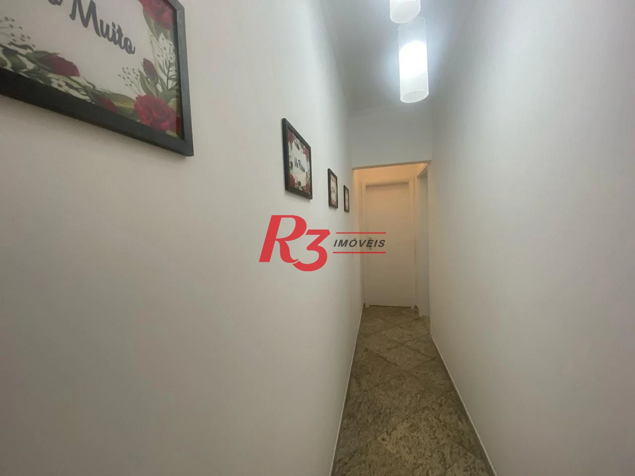 Apartamento com 2 dormitórios à venda, 140 m² por R$ 1.100.000,00 - Embaré - Santos/SP