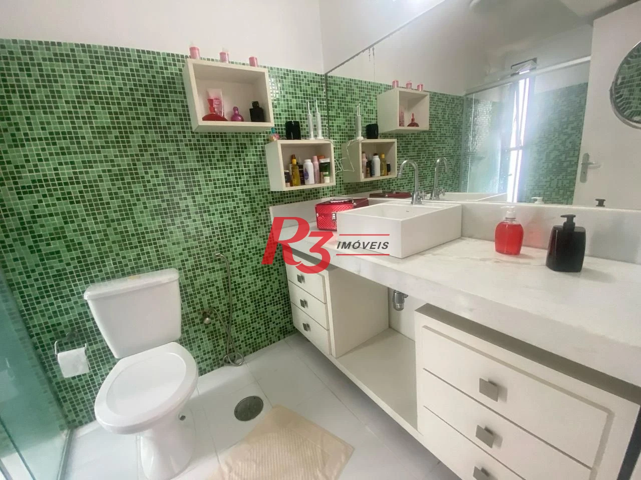 Apartamento com 2 dormitórios à venda, 140 m² por R$ 1.100.000,00 - Embaré - Santos/SP