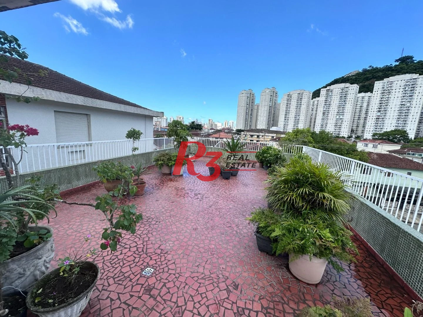 Apartamento Garden com 4 dormitórios à venda, 185 m² por R$ 1.200.000,00 - Marapé - Santos/SP