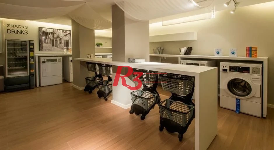 Apartamento com 2 dormitórios à venda, 80 m² por R$ 1.200.000,00 - Gonzaga - Santos/SP