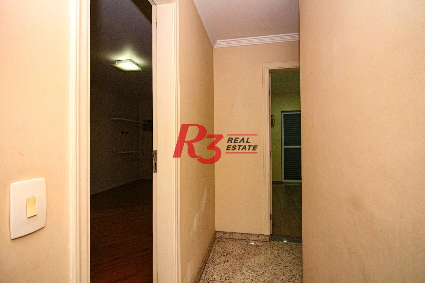 Apartamento com 3 dormitórios à venda, 205 m² por R$ 2.200.000,00 - Embaré - Santos/SP