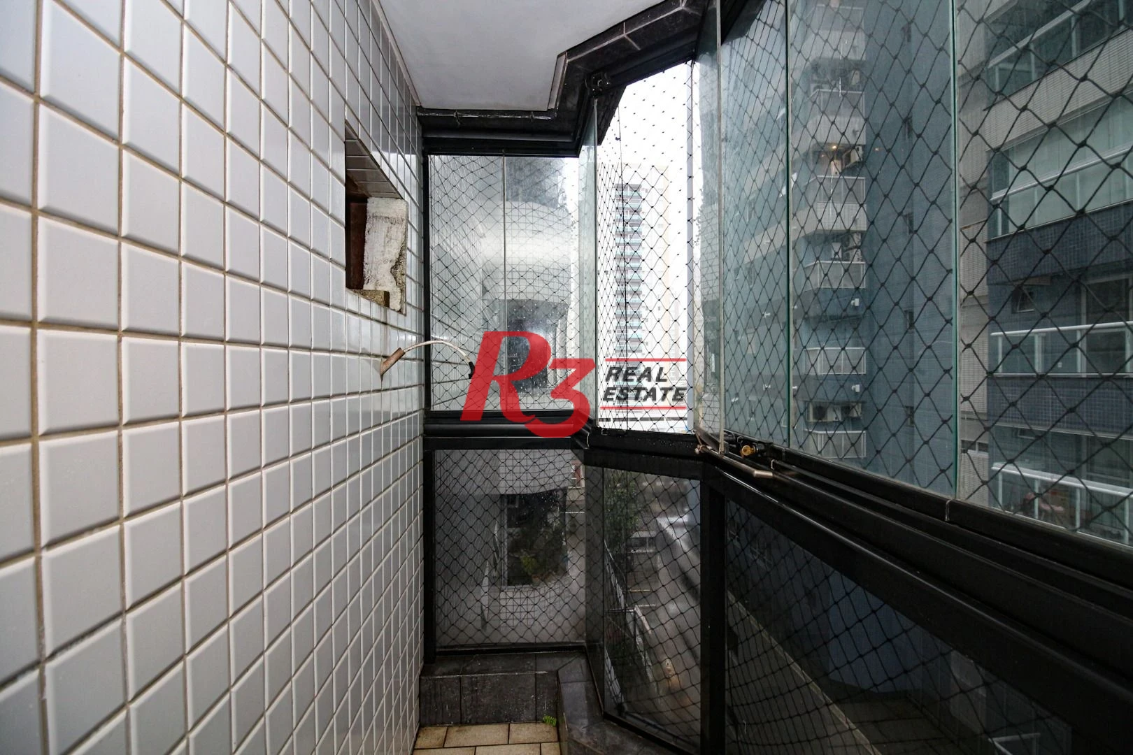 Apartamento com 3 dormitórios à venda, 205 m² por R$ 2.200.000,00 - Embaré - Santos/SP